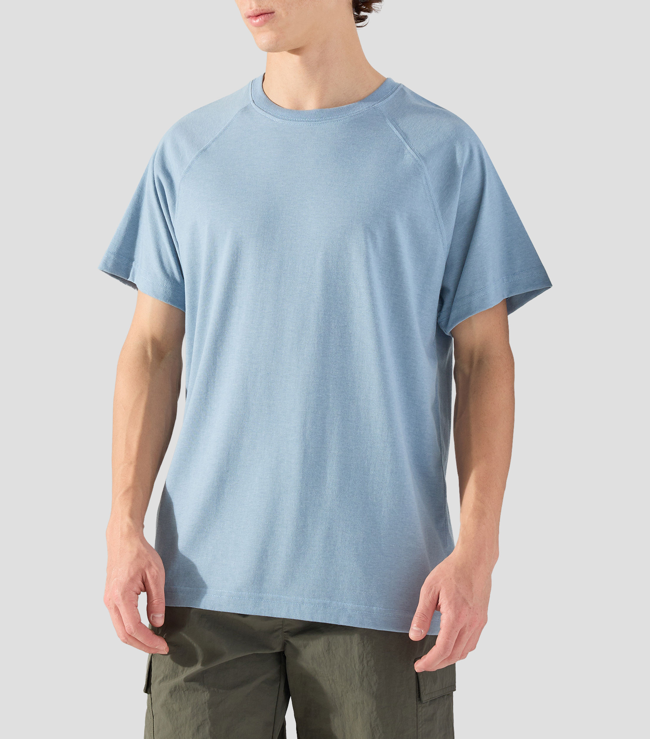 Playera de cuello redondo con manga corta lisa Hombre